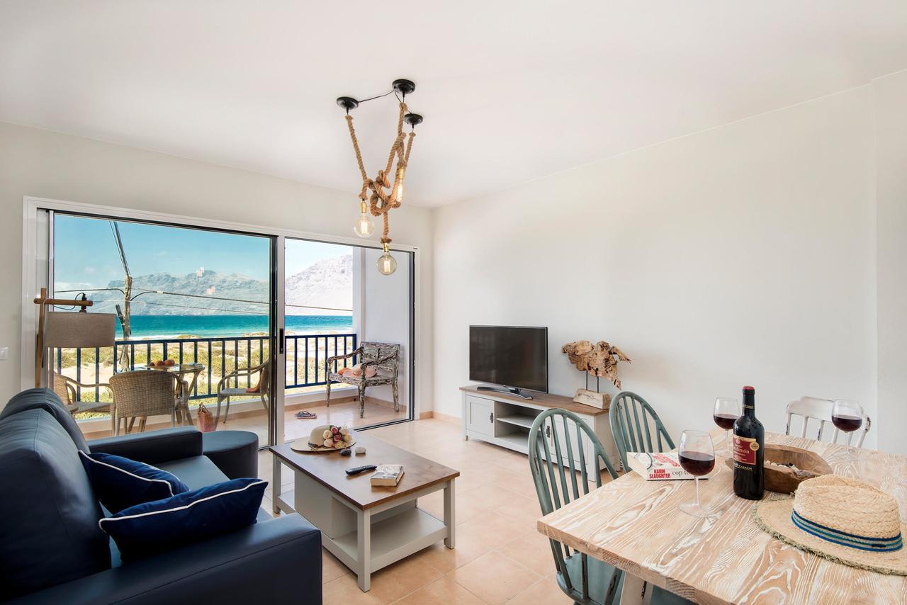 Appartement Famara Views Extérieur photo